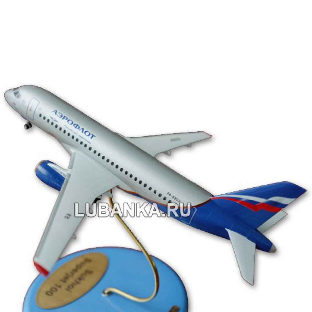 Модель самолета «Superjet 100»